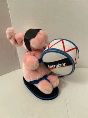 Energizer Bunny Pink Promotional
Plush Rabbit • Flip Flops •
Sunglasses Drum